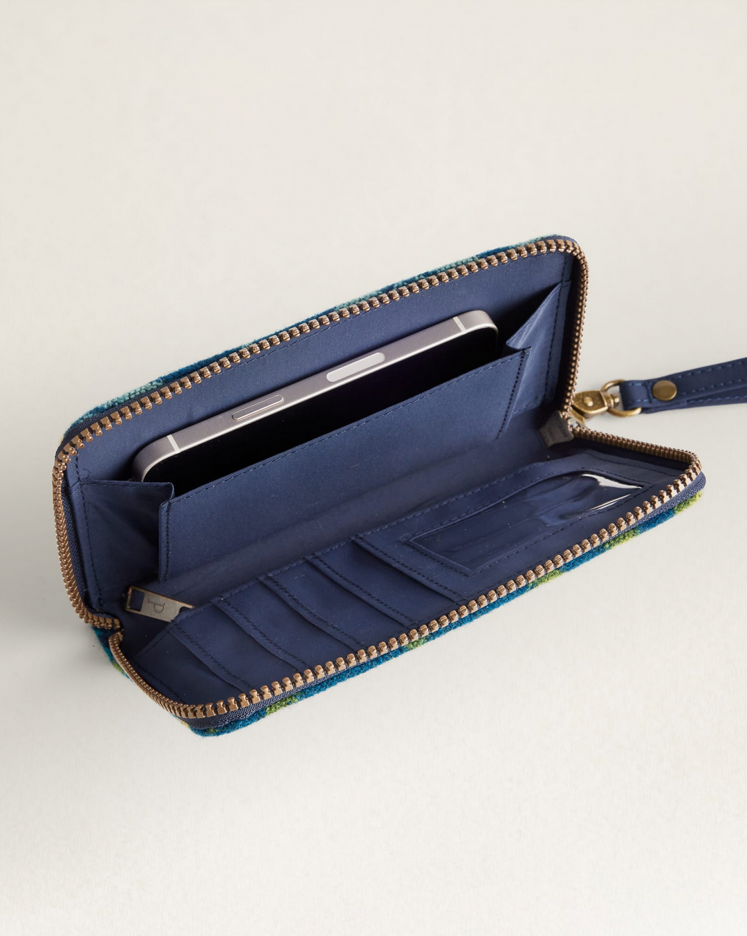 Pendleton - Diamond Desert Smartphone Wallet