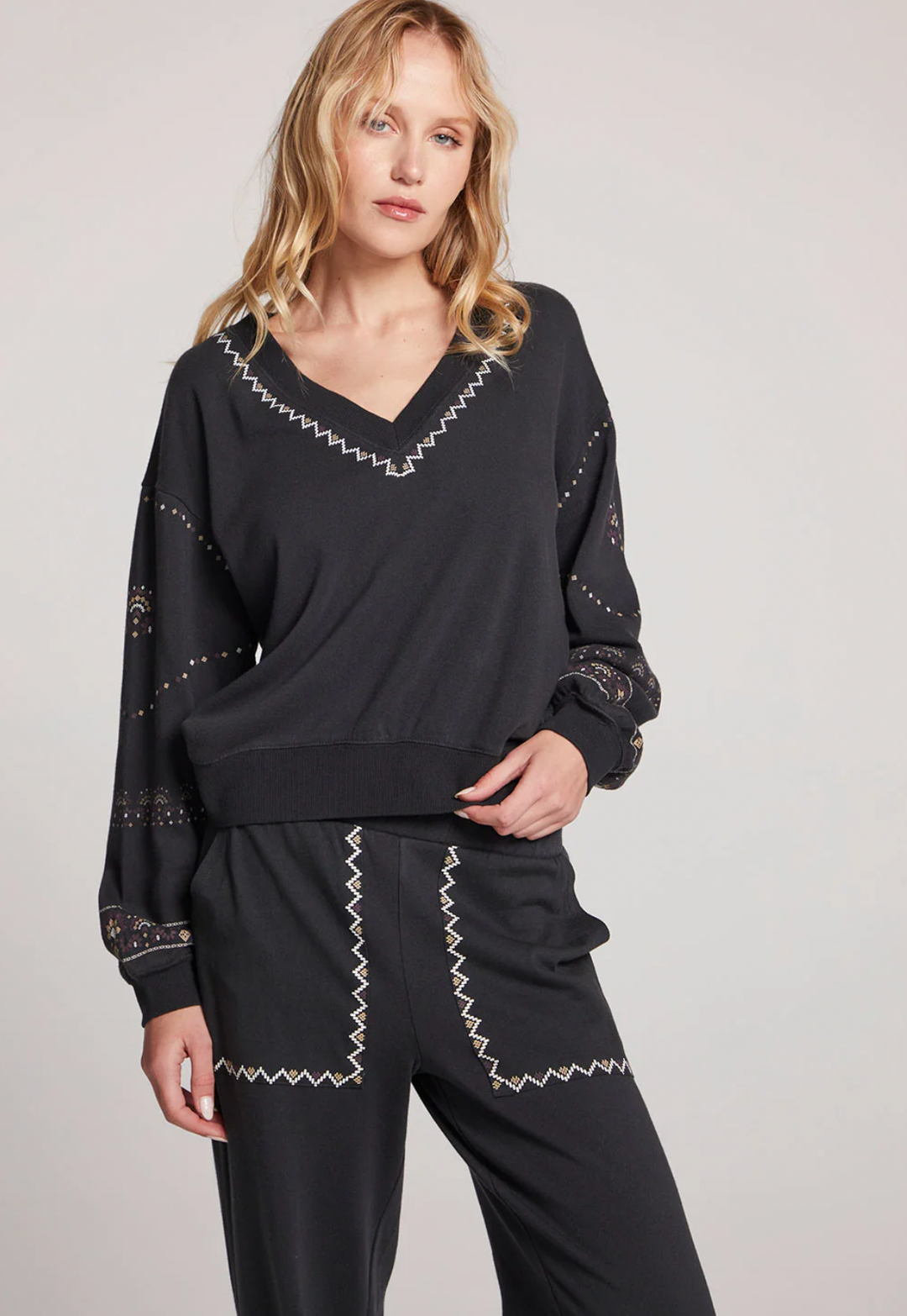 Poppy Licorice Pullover