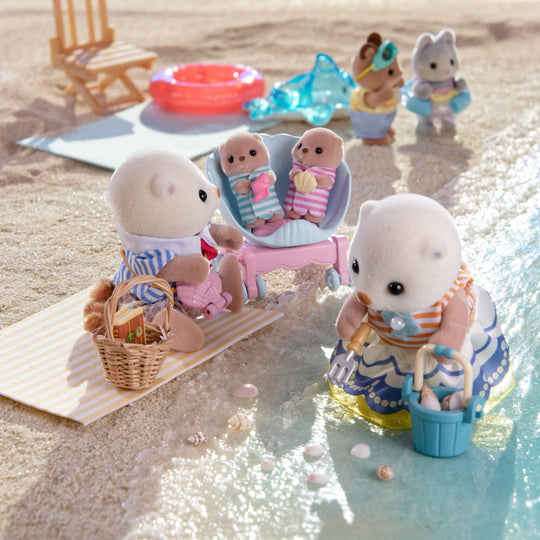 Calico Critters - Sea Otter Family