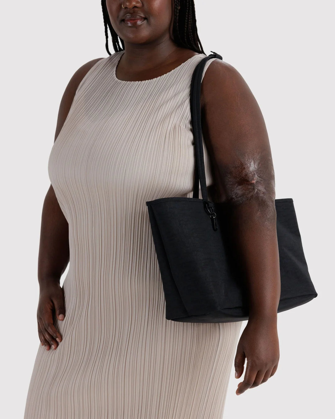 Baggu Medium Nylon Crescent Bag - Black and Cream Gingham