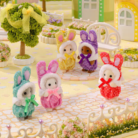 Calico Critters - Colorful Bunny Costume Babies Blind Bag