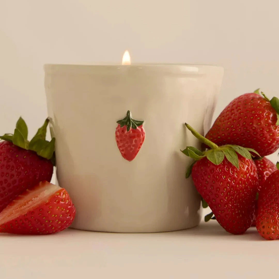 Bistro 8oz Strawberry Candle