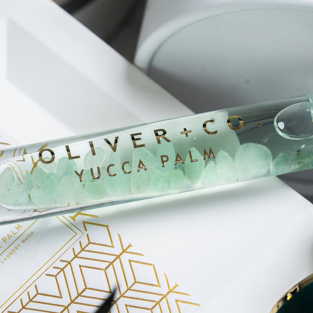 Oliver + Co - Yucca Palm Bougie Stick Rollerball Perfume