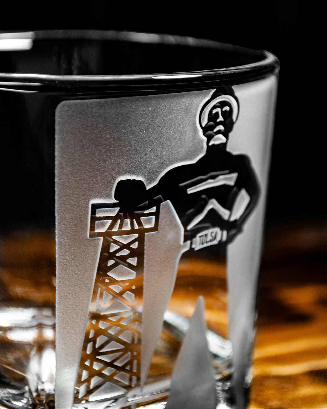 Golden Driller Rocks Glass