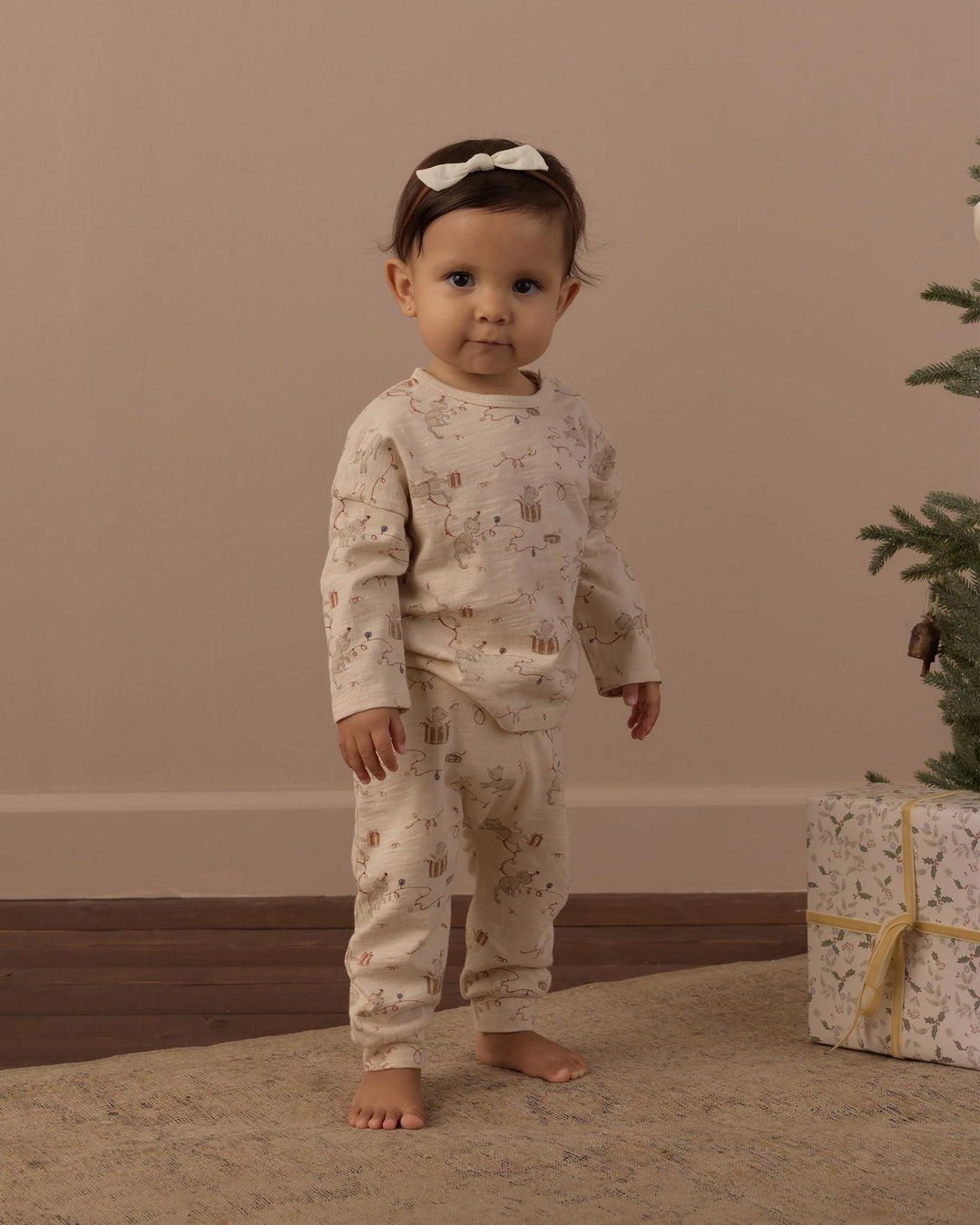 Rylee + Cru - Holiday Kitties Long Sleeve Tshirt & Pant Set