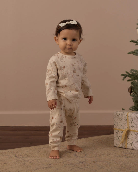Rylee + Cru - Holiday Kitties Long Sleeve Tshirt & Pant Set