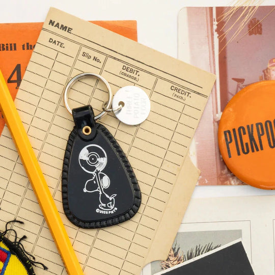 Snoopy Record Saddle Keychain