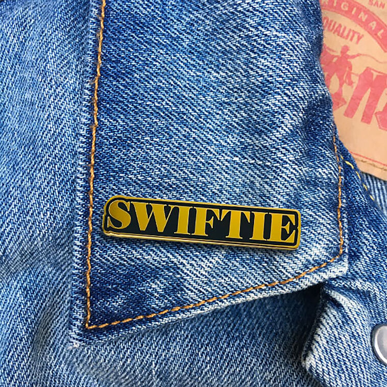 Swiftie Pin