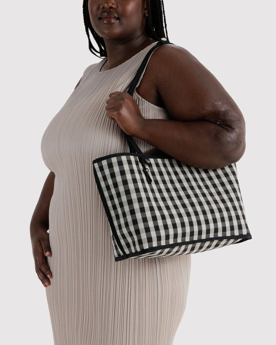 Baggu Medium Nylon Crescent Bag - Black and Cream Gingham