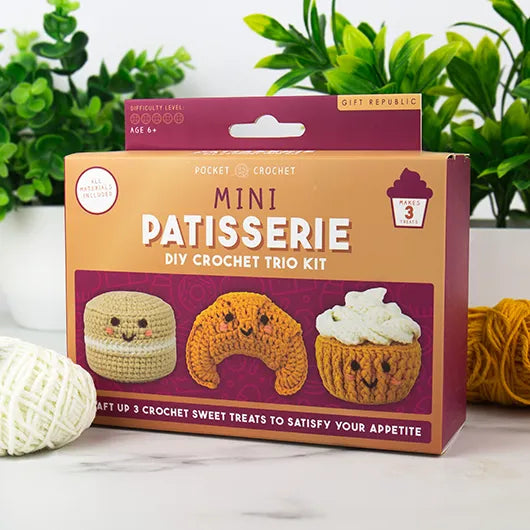 Pocket Crochet Crafts Mini Patisserie